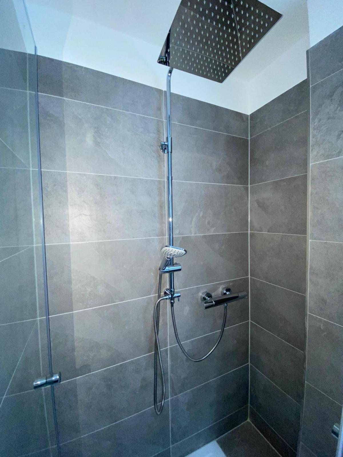Luxus Apartment With Balcony Дортмунд Экстерьер фото